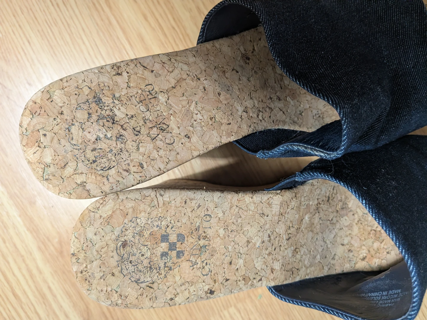 Vince camuto high denim wedges - photo 4