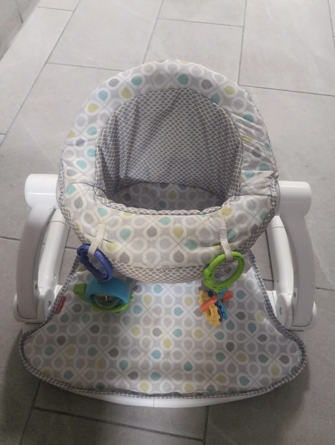 Fisher-Price Infant Seat with Toys