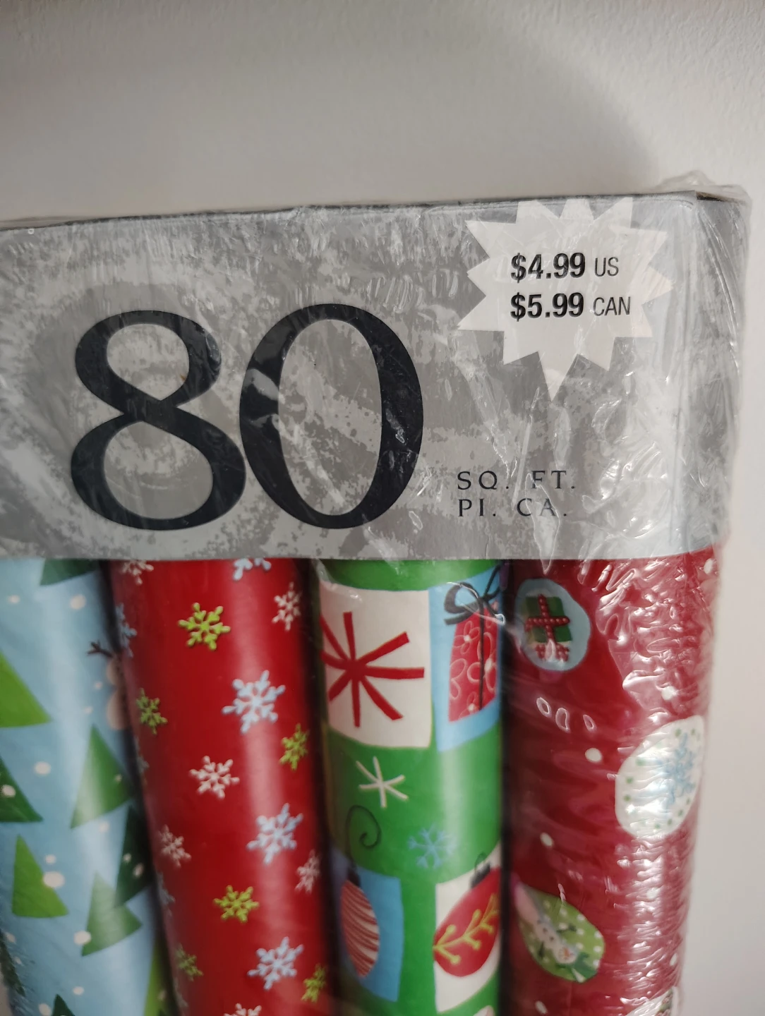 80 Sq Ft Christmas Wrapping Paper - 4 Rolls - photo 2