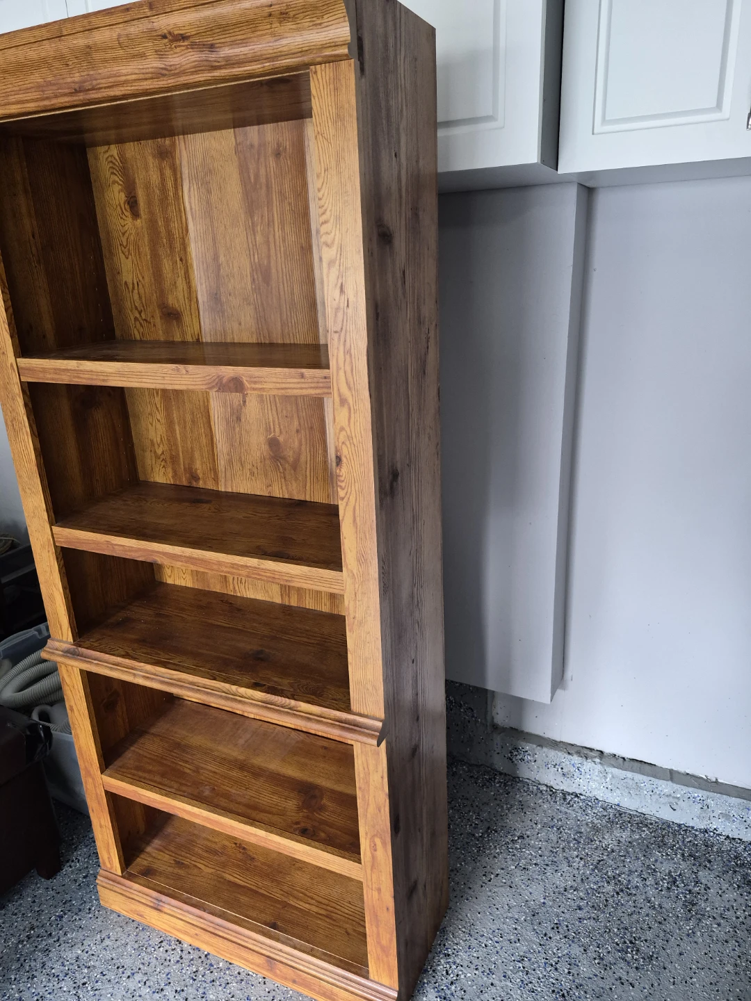 Wooden Bookcase with 6 Shelves - photo 3