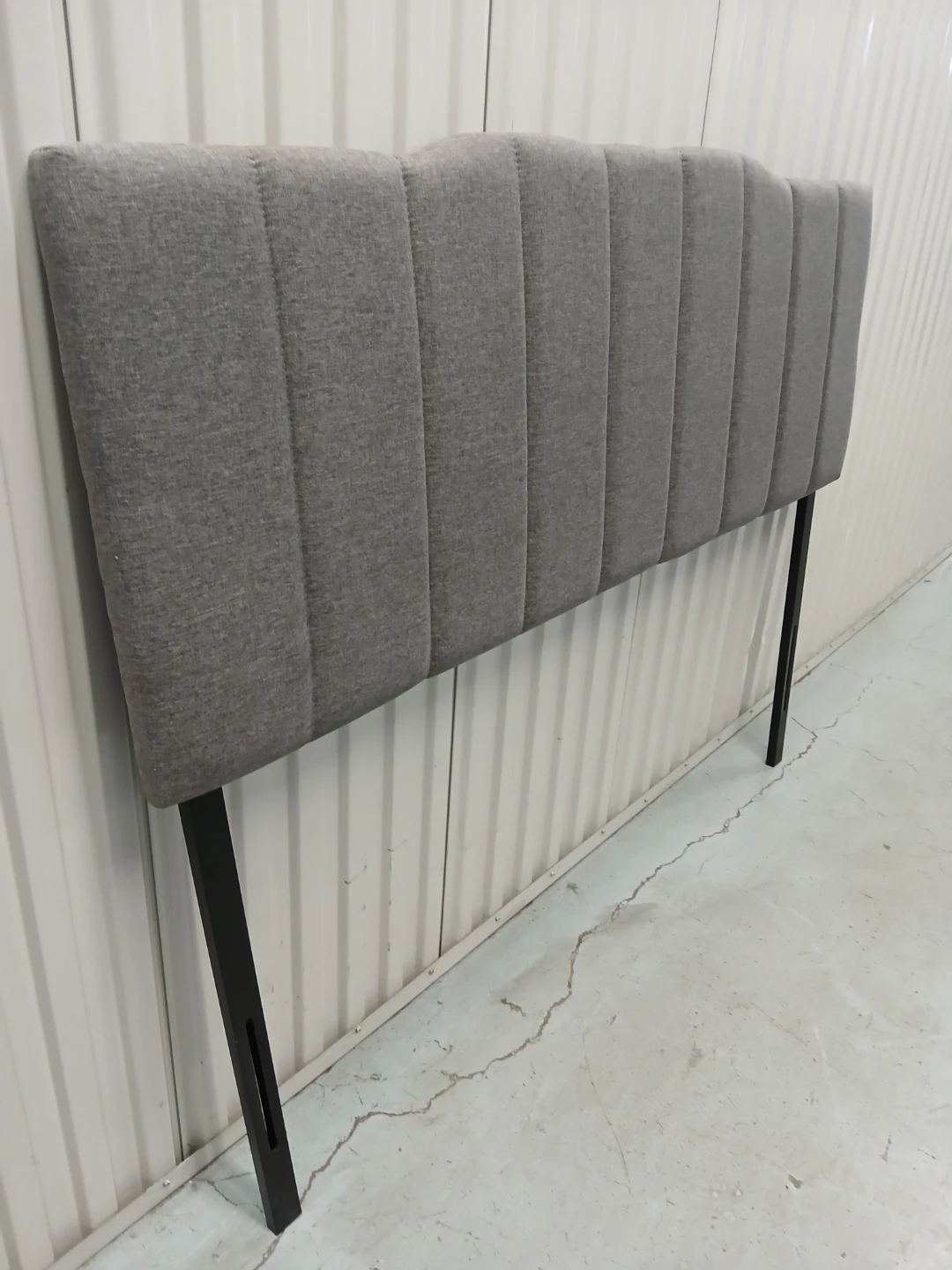 Gray Upholstered Headboard queen size - photo 2