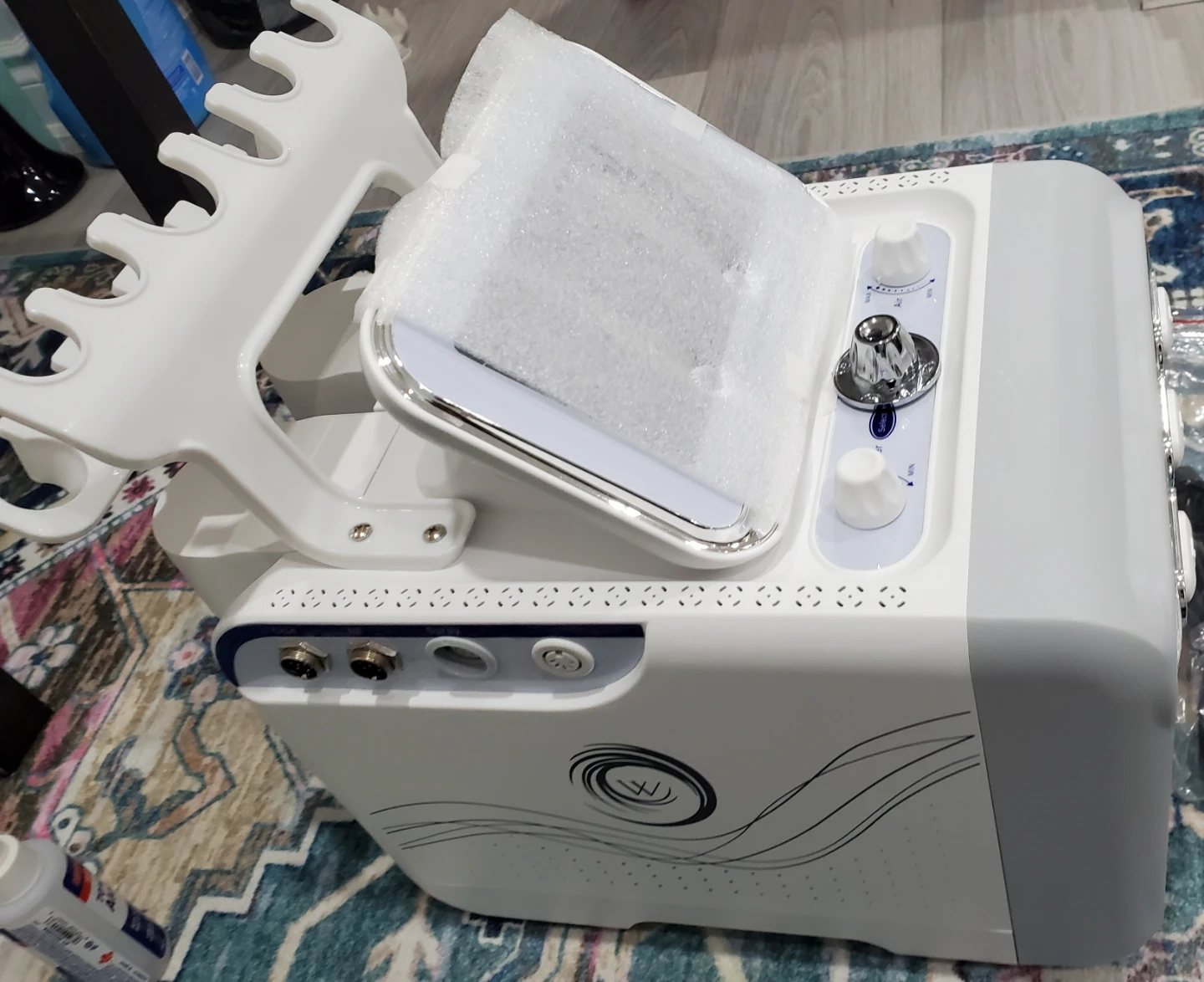 Hydra facial machine 7 in 1