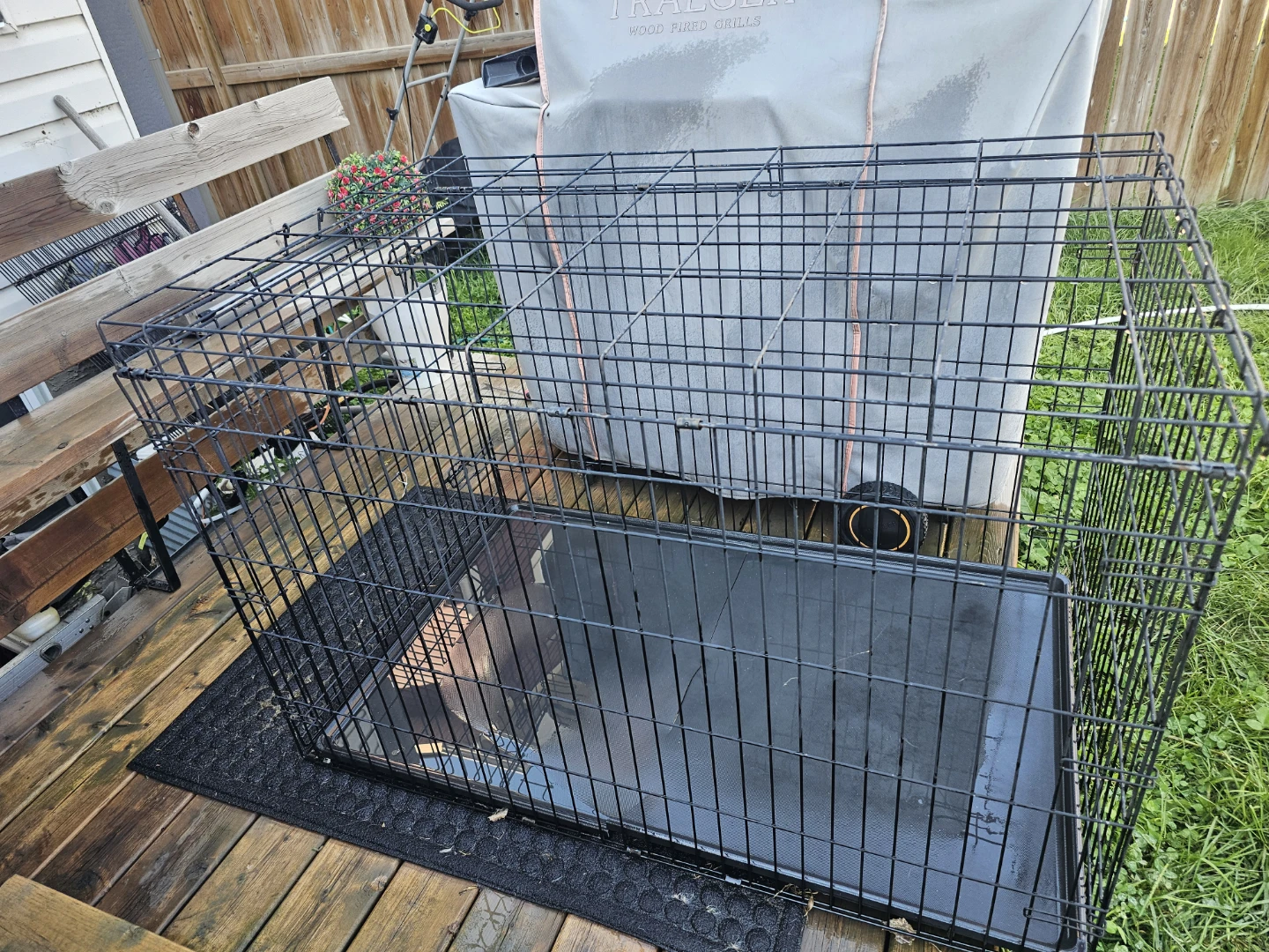Black Metal Dog Crate with Tray - photo 2