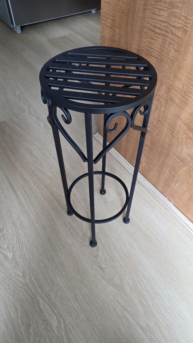 Black Metal Plant Stand - photo 3