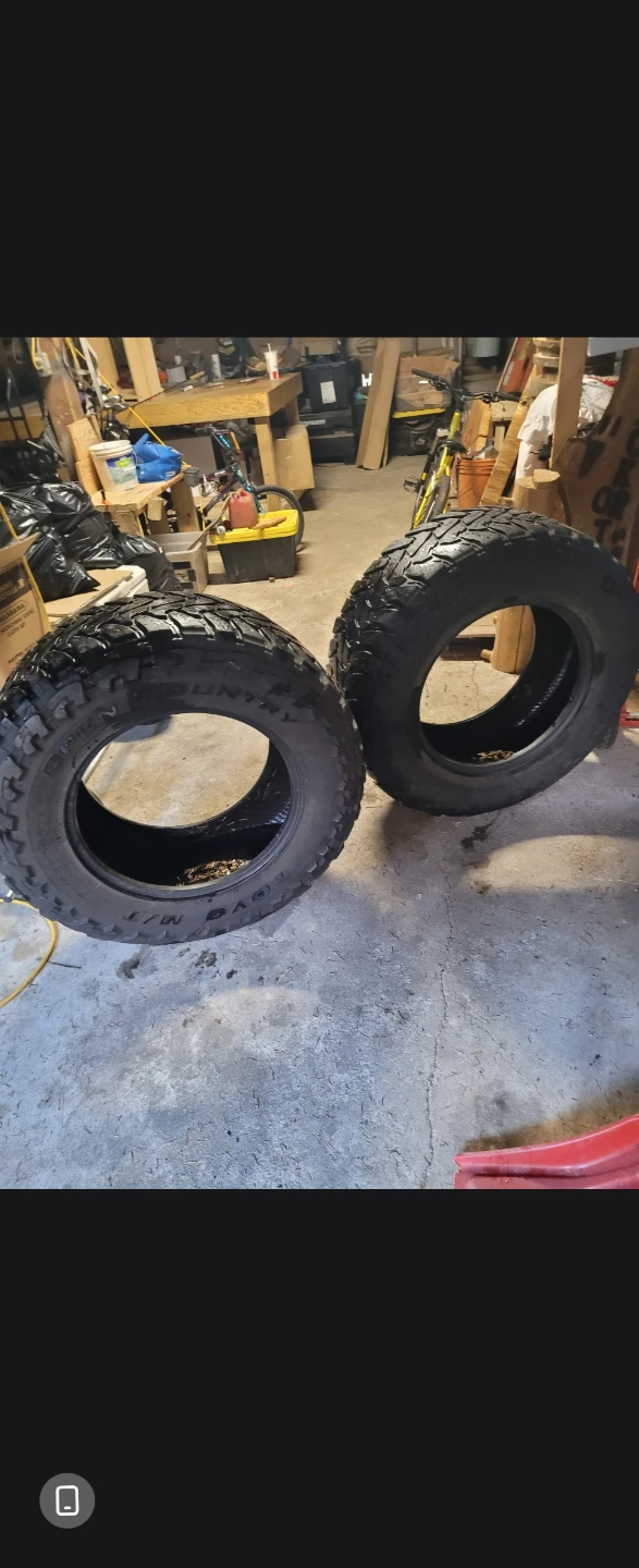 Used toyo MT Tires open country,