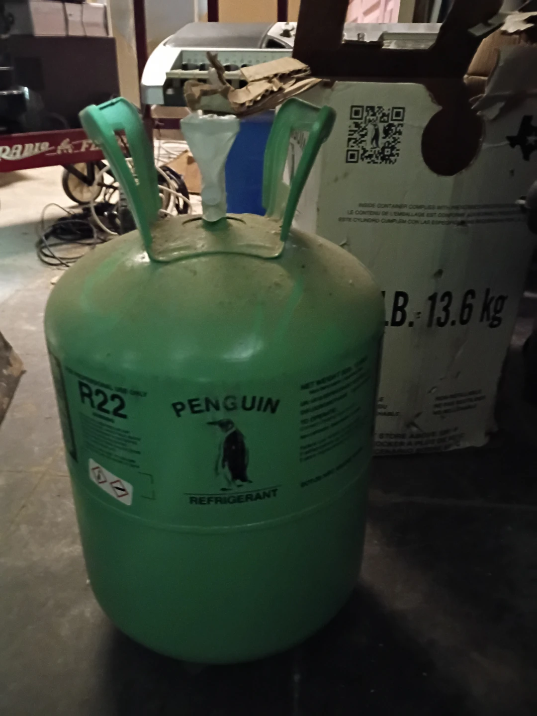 30lbs sealed can of r-22