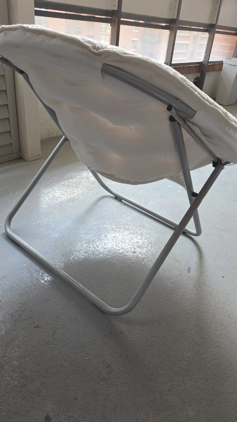 2pce White Faux Fur Saucer Chair - photo 2