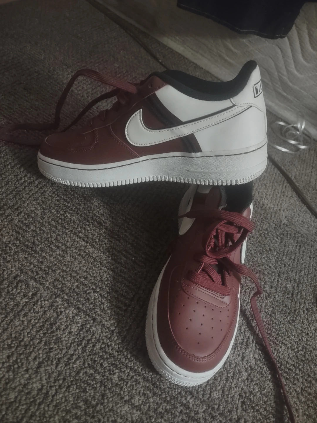 Nike Air Force 1 Low '07 LV8 Red Black - photo 2