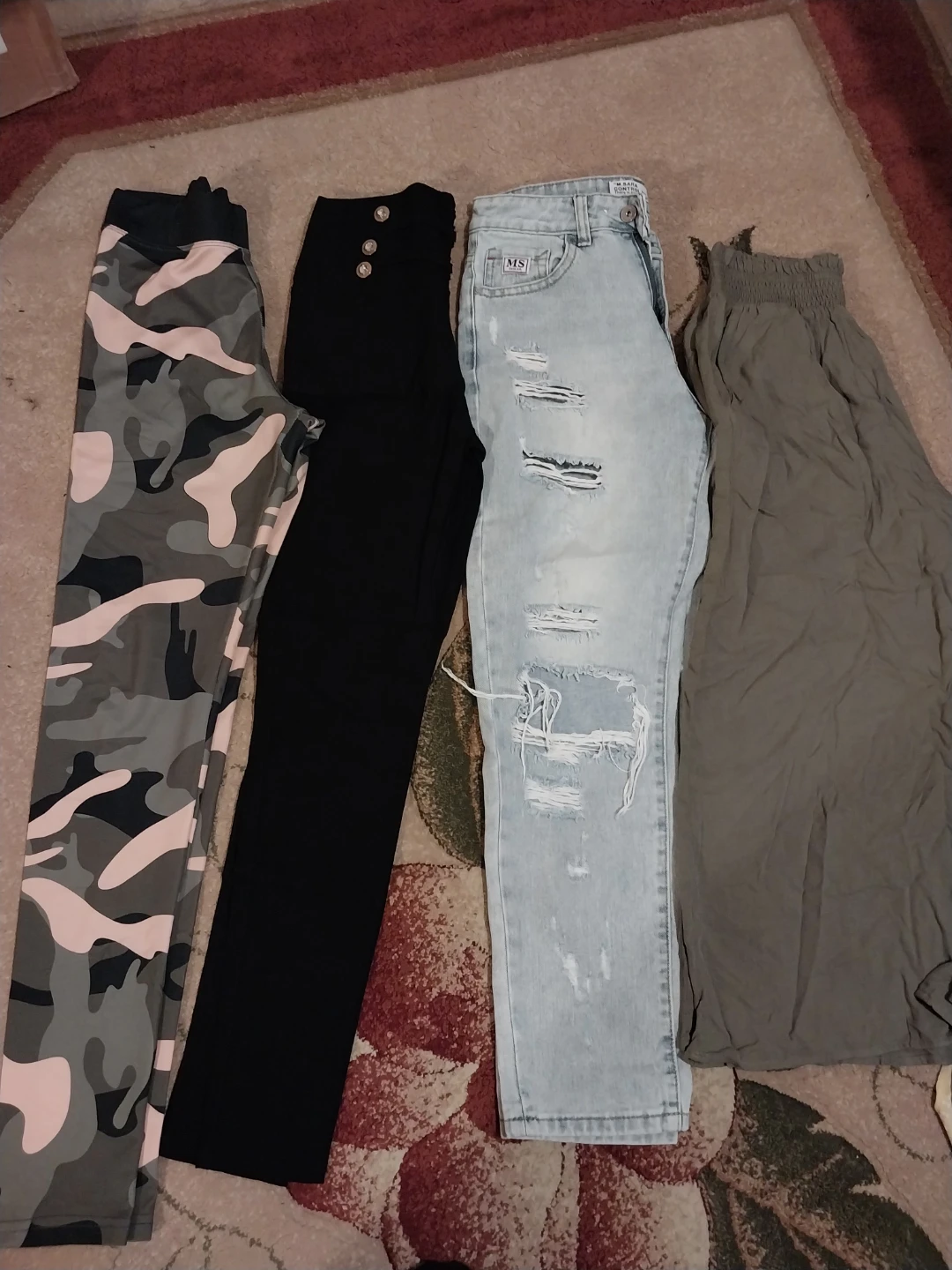 Clothes size S - photo 4