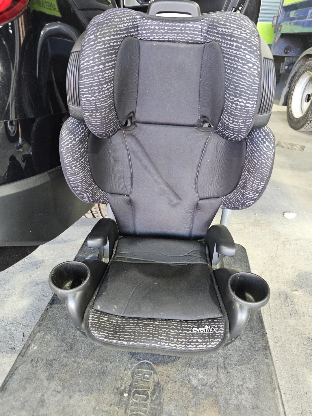 Evenflo Go Time LX Booster Car Seat