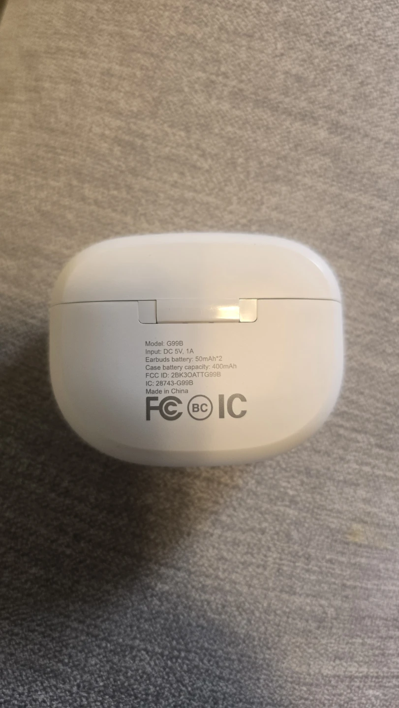 White True Wireless Earbuds - photo 2