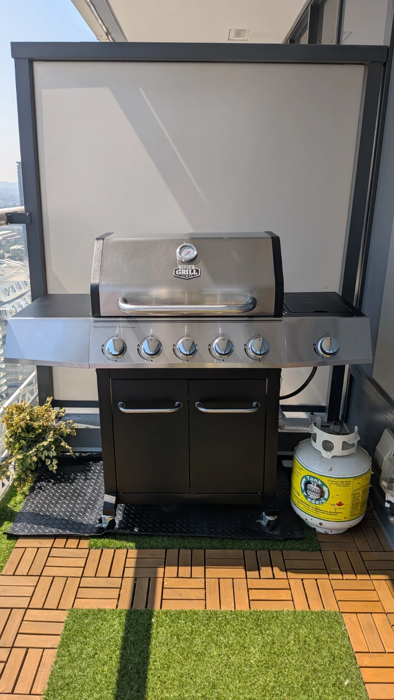 Brother's Grill 5-Burner Propane BBQ - photo 2