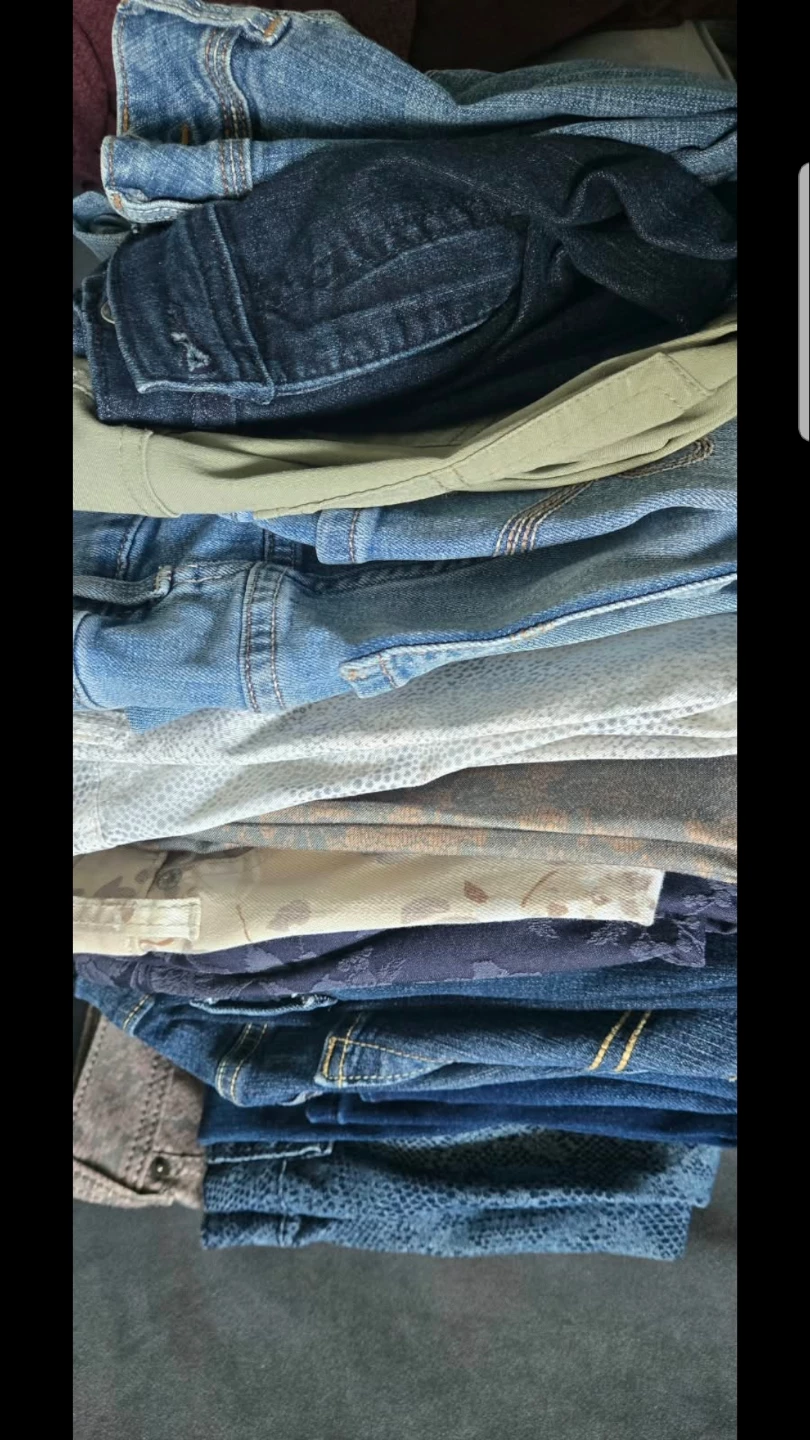 Lot of women's pants and jeans size 14 and M/L