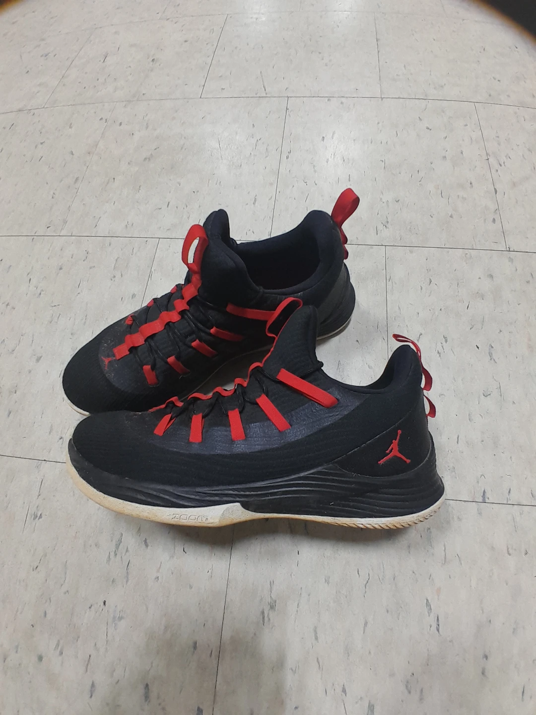 Air Jordan Zoom Basketball Shoes Men's Size 13