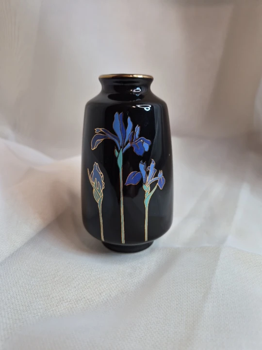 Otagiri Japanese Blue Iris Vase Black Vase w Blue