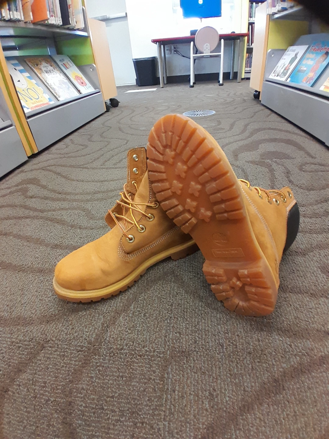 Timberland Classic Waterproof Boots Men's Size 8 - photo 4