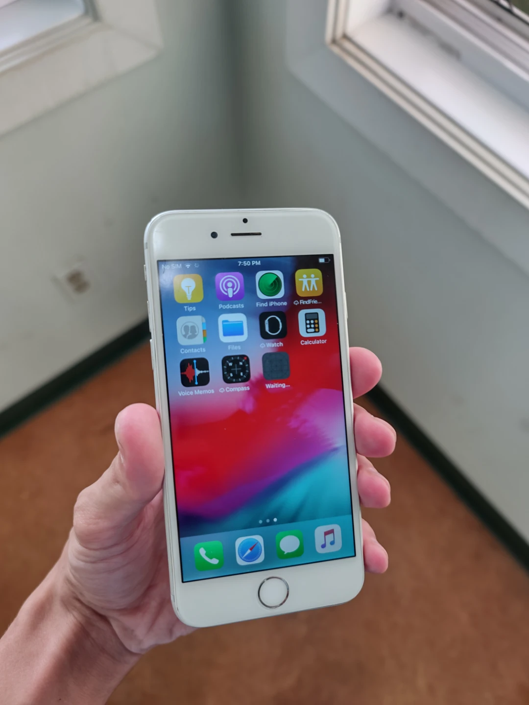 Apple iPhone 6 - Silver 64gb - photo 3