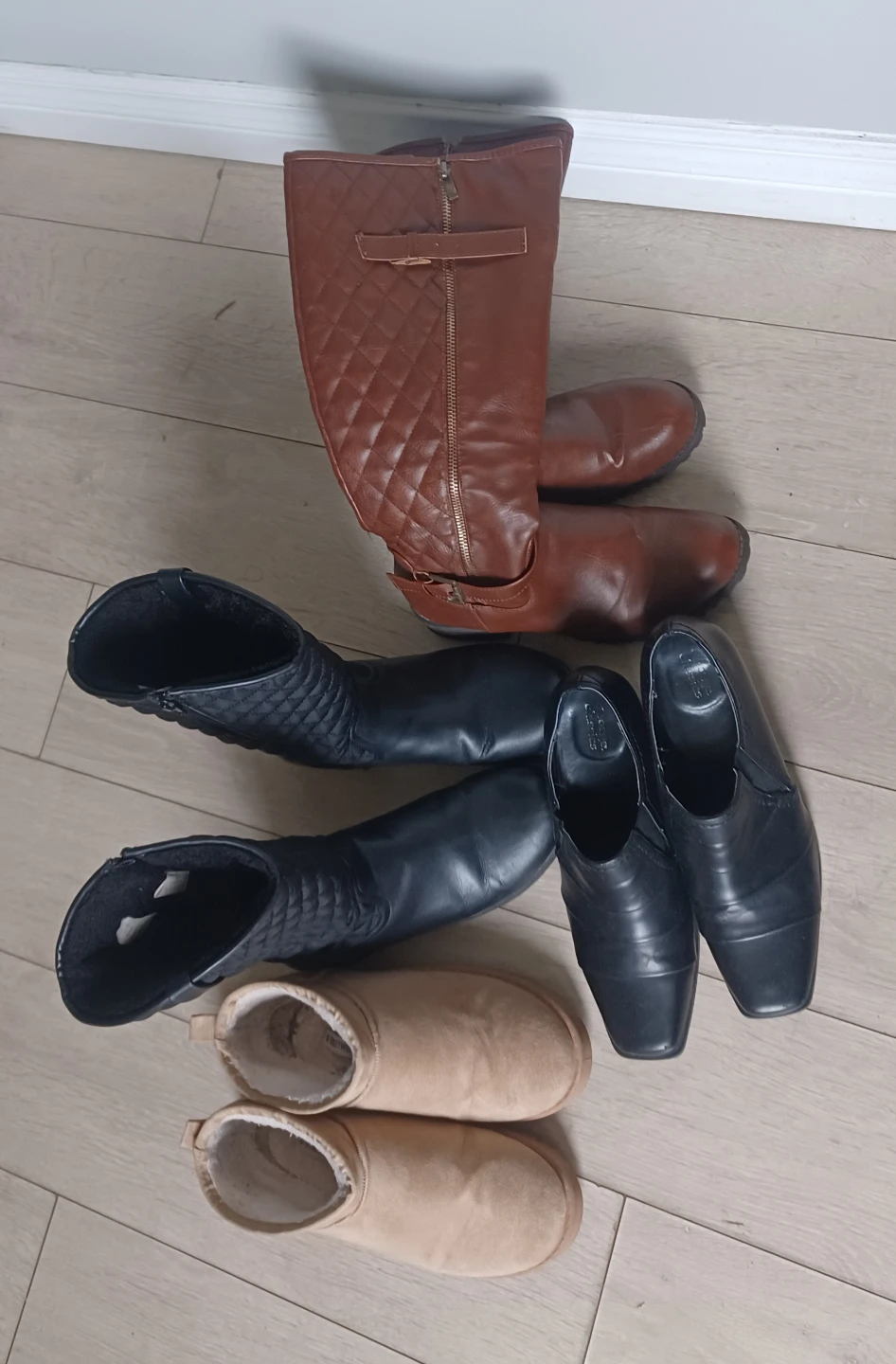 Assorted Women's Footwear Bundle Size - photo 3
