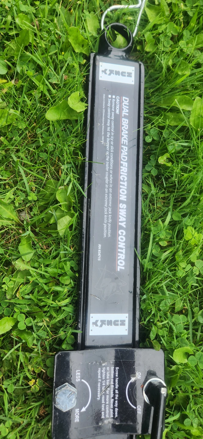 Husky Towing Round Bar Weight Distribution Hitch Package - photo 2