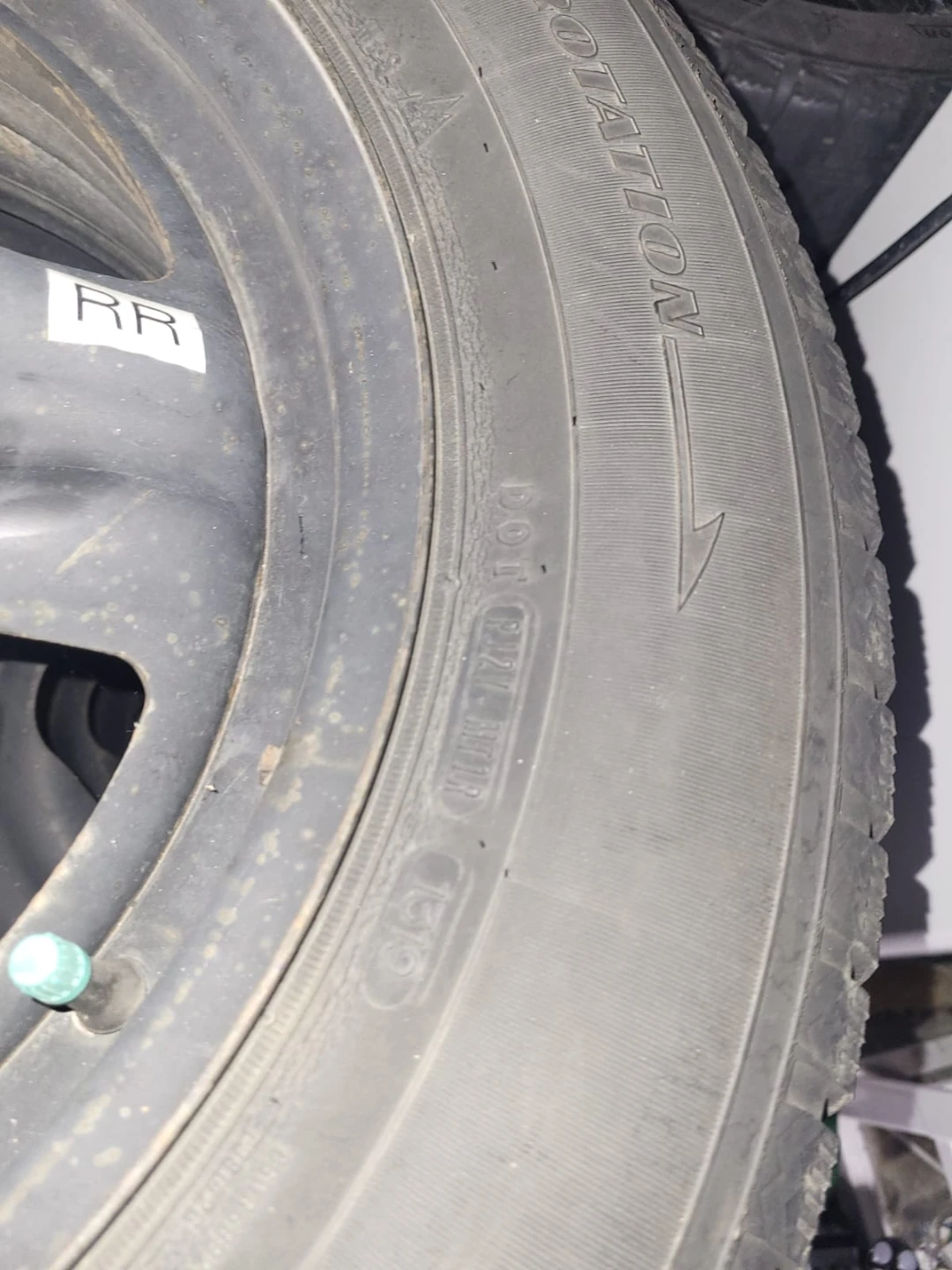 Four winter Goodyear Winter Command Tire on Toyota Rav 4 rim s - photo 4