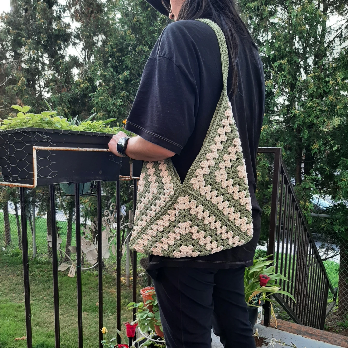 Crochet Shoulder Bag - photo 3