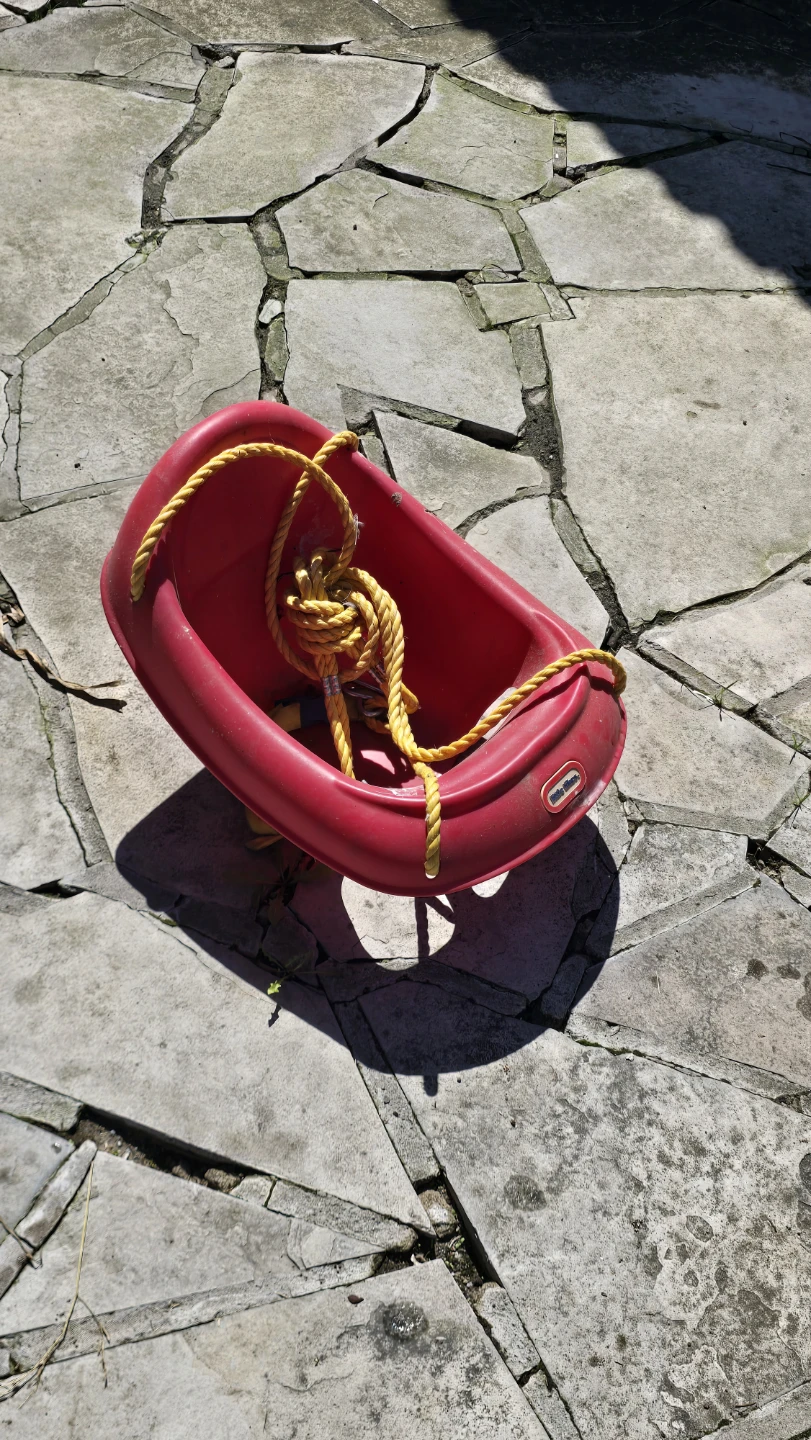 Little Tikes Red Baby Swing - photo 2
