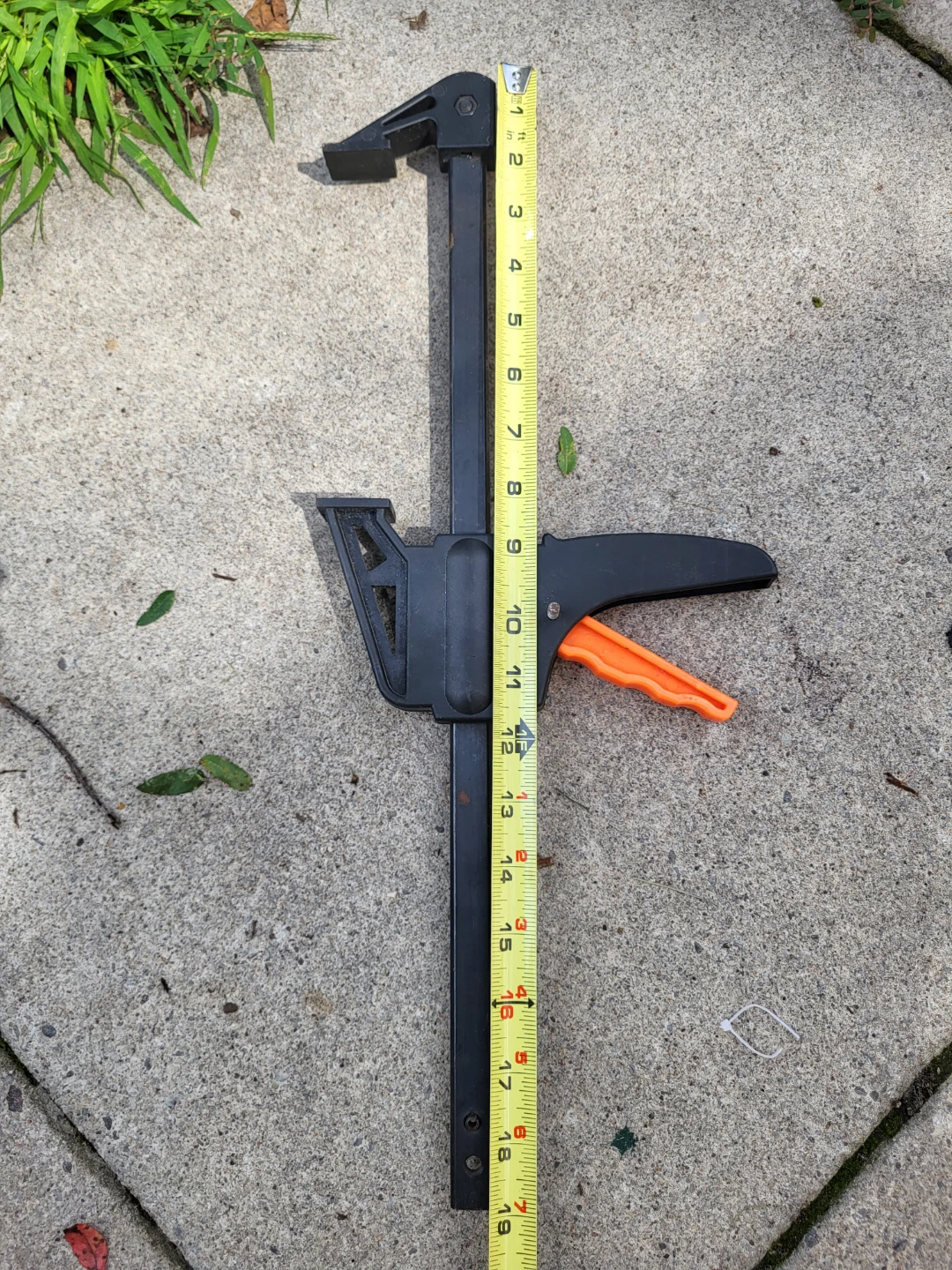 Black and orange trigger bar clamp - photo 3