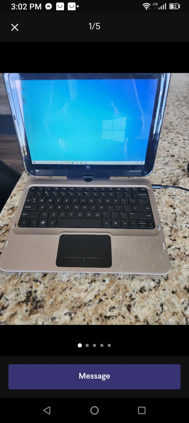 HP Pavilion TouchSmart 10 Laptop in Silver