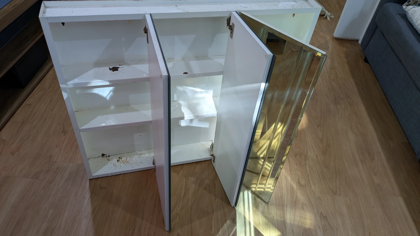 Medicine Cabinet with Mirrored Doors - photo 4