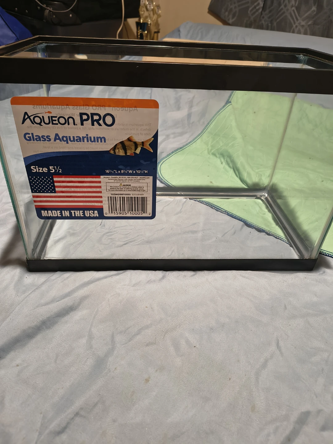 Aqueon PRO Glass Aquarium 5 1/2 Gallon