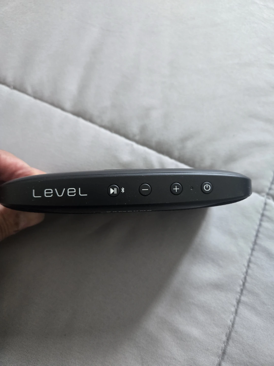 Samsung Level U Bluetooth Speaker - photo 2