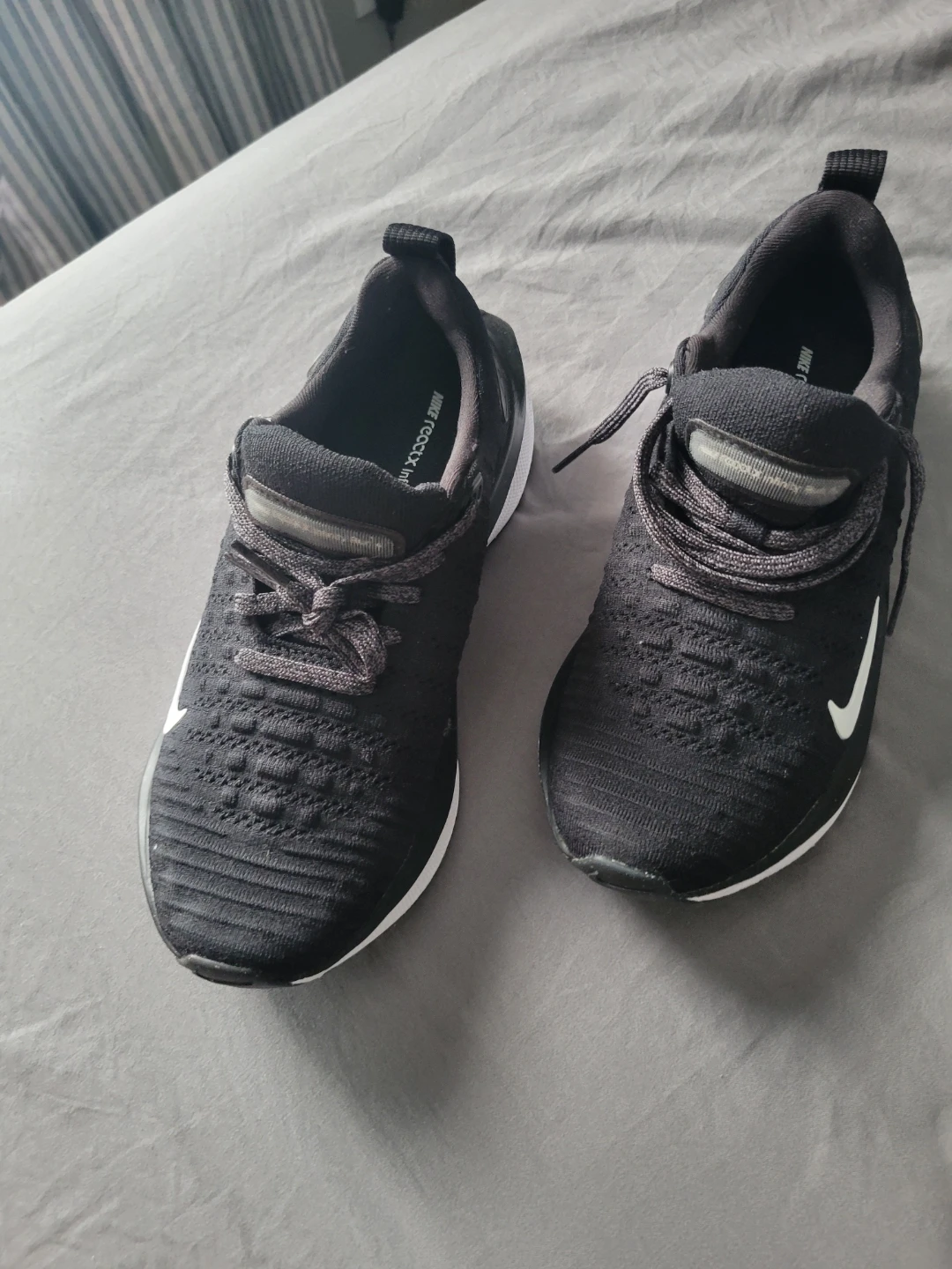 NEW NIKE REACTX RUN 4 WOMEN. 6.5