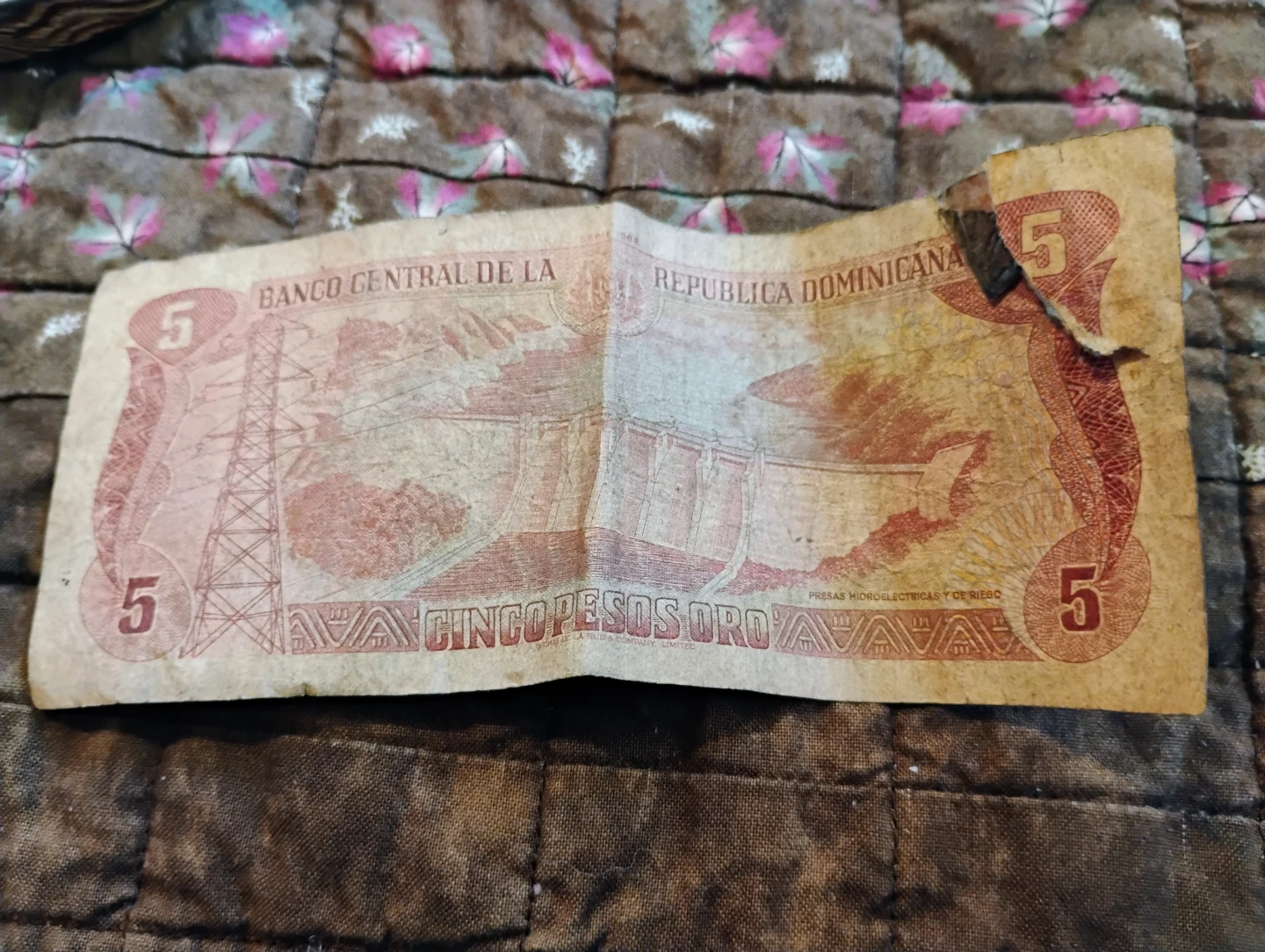 Dominican Republic 5 Pesos Oro Banknote