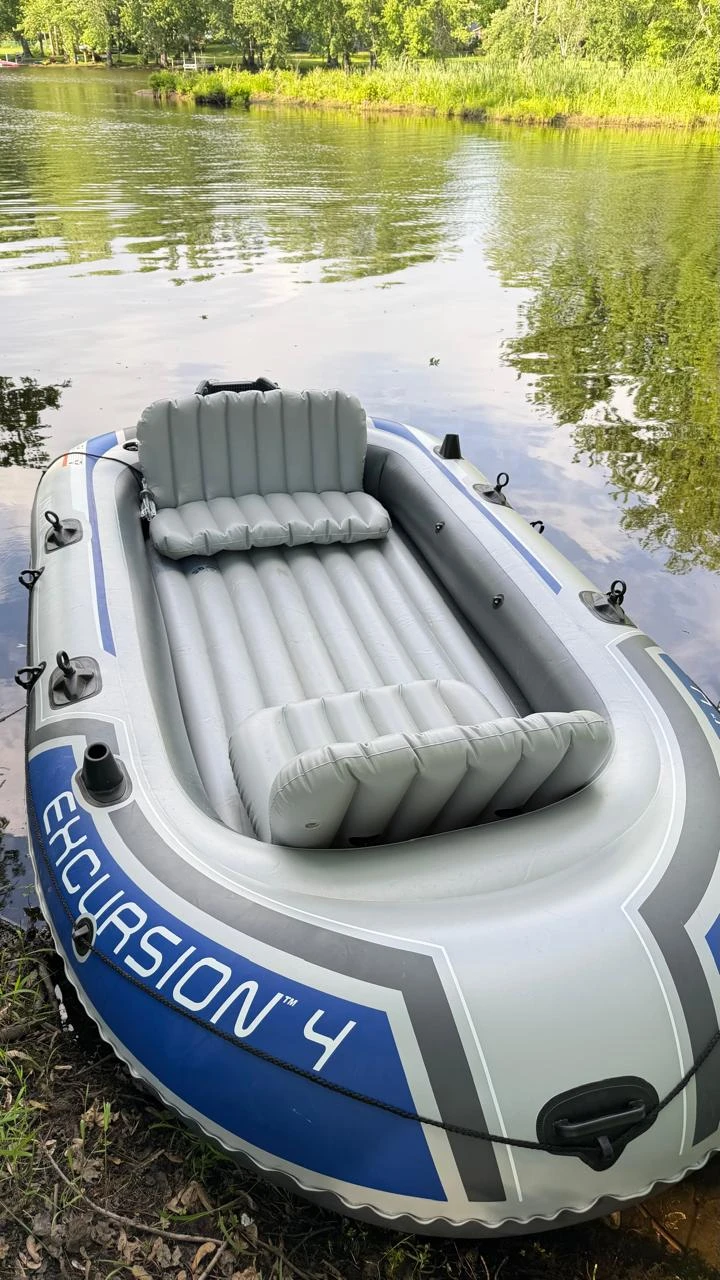 Intex Excursion 4 Inflatable Boat - photo 4