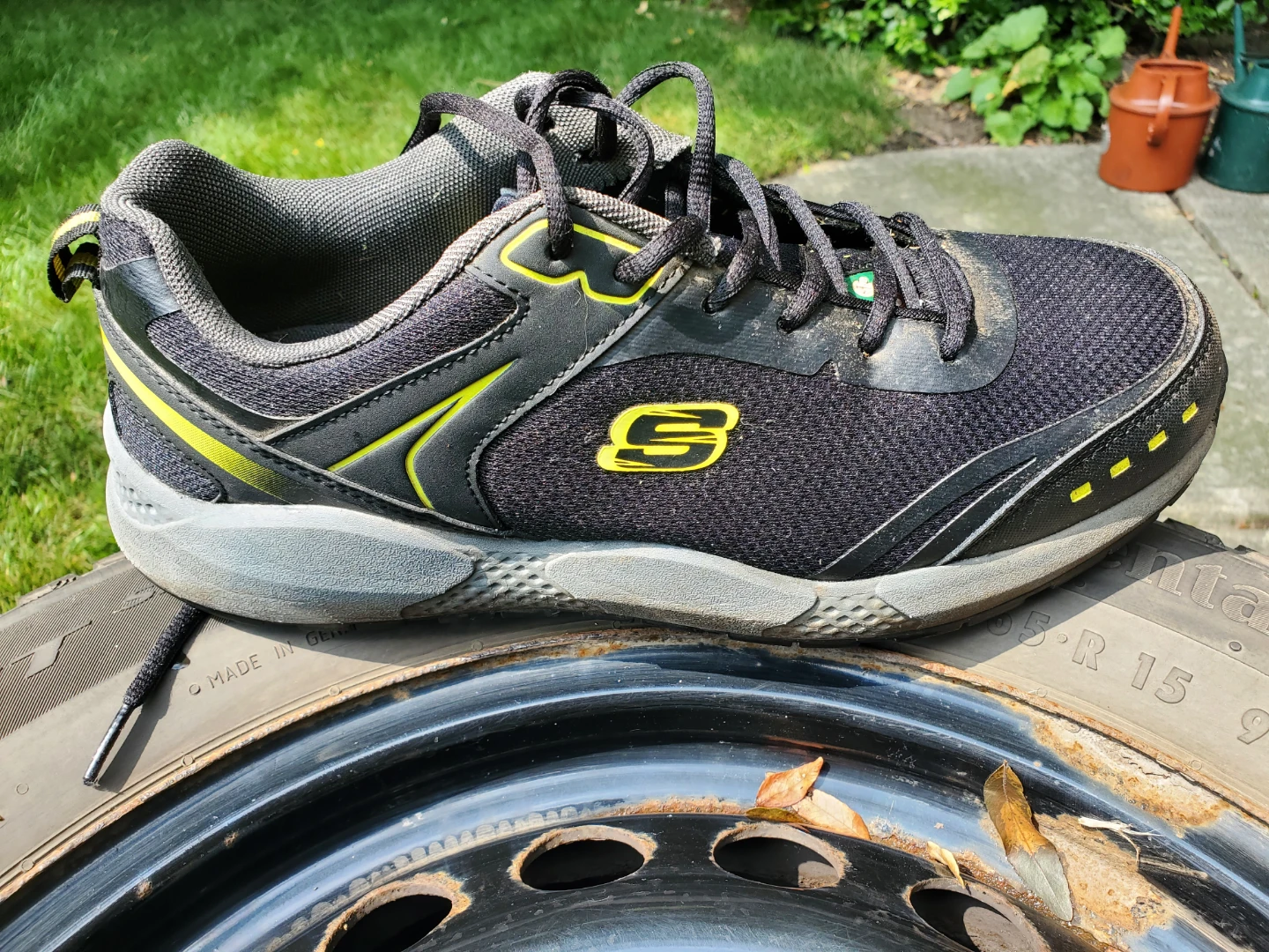 Steel toe Skechers Men's Athletic Shoes