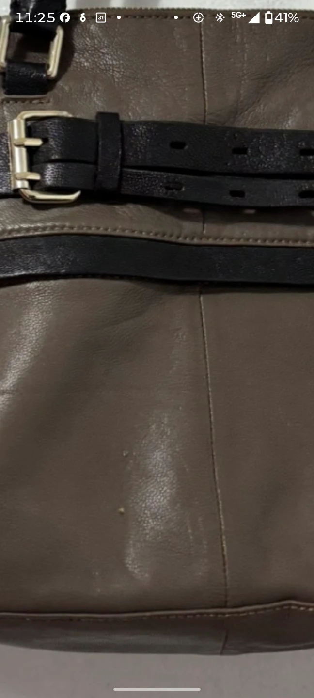 Danier Grey Leather Handbag with Black Accents - photo 3