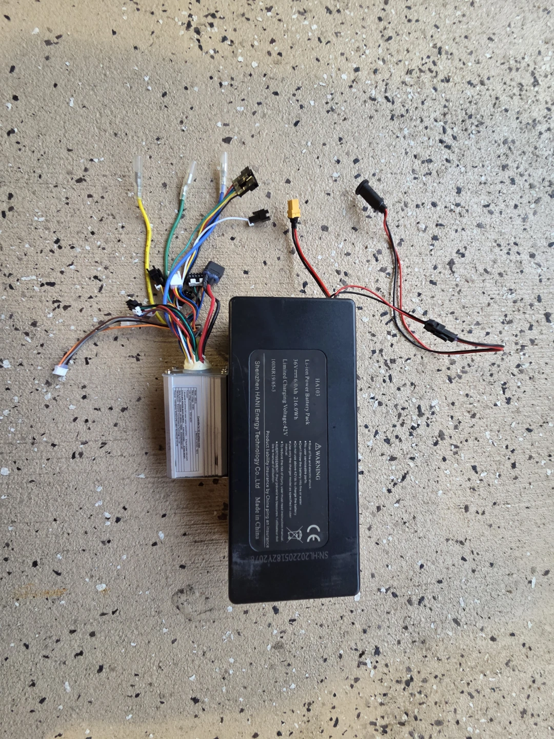 Electric Scooter or bike Battery and Controller need gone asap - photo 3