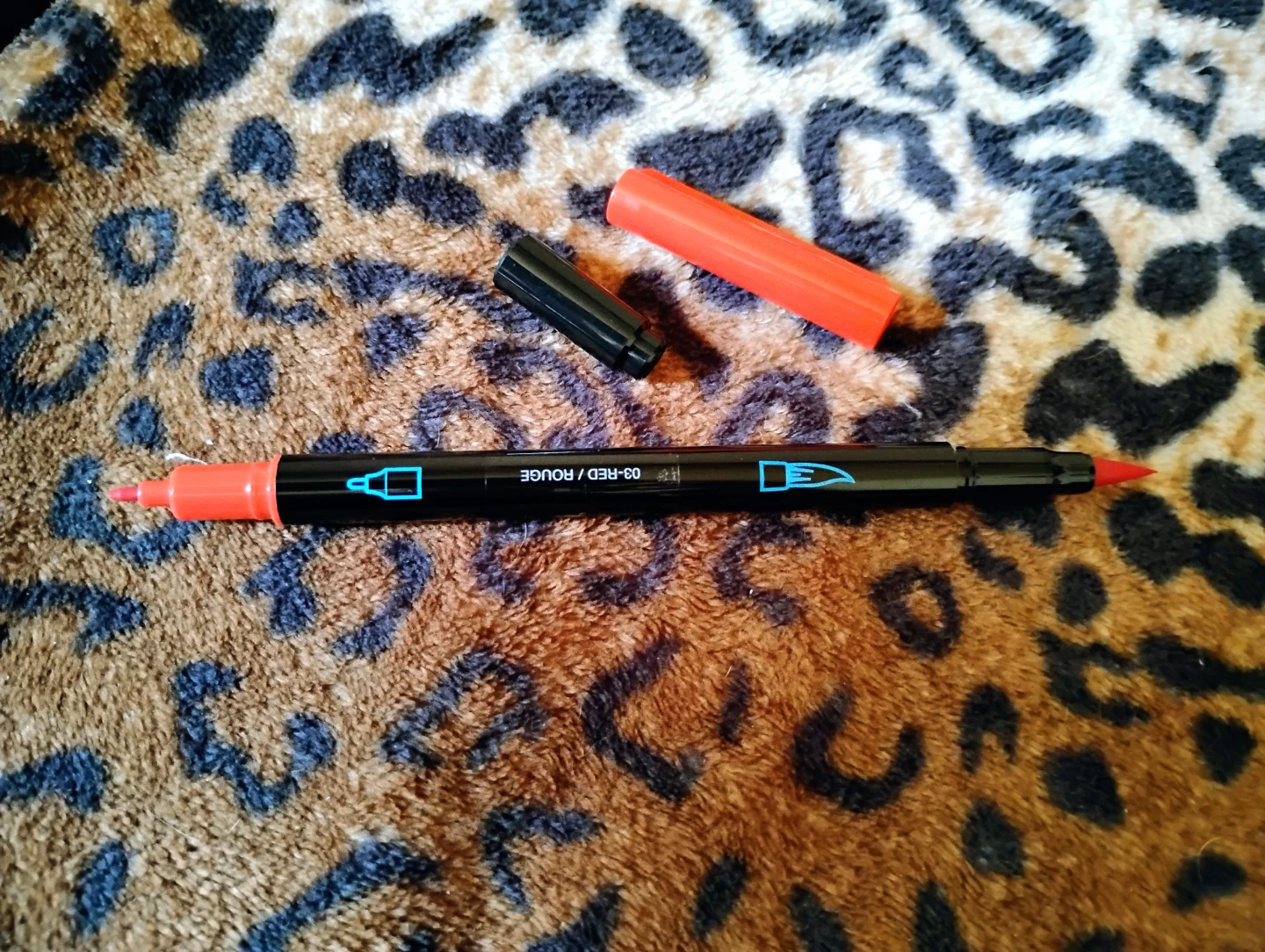 Artist's Loft Watercolor Dual Tip Markers - 24 pc $30 p.u.o - photo 4