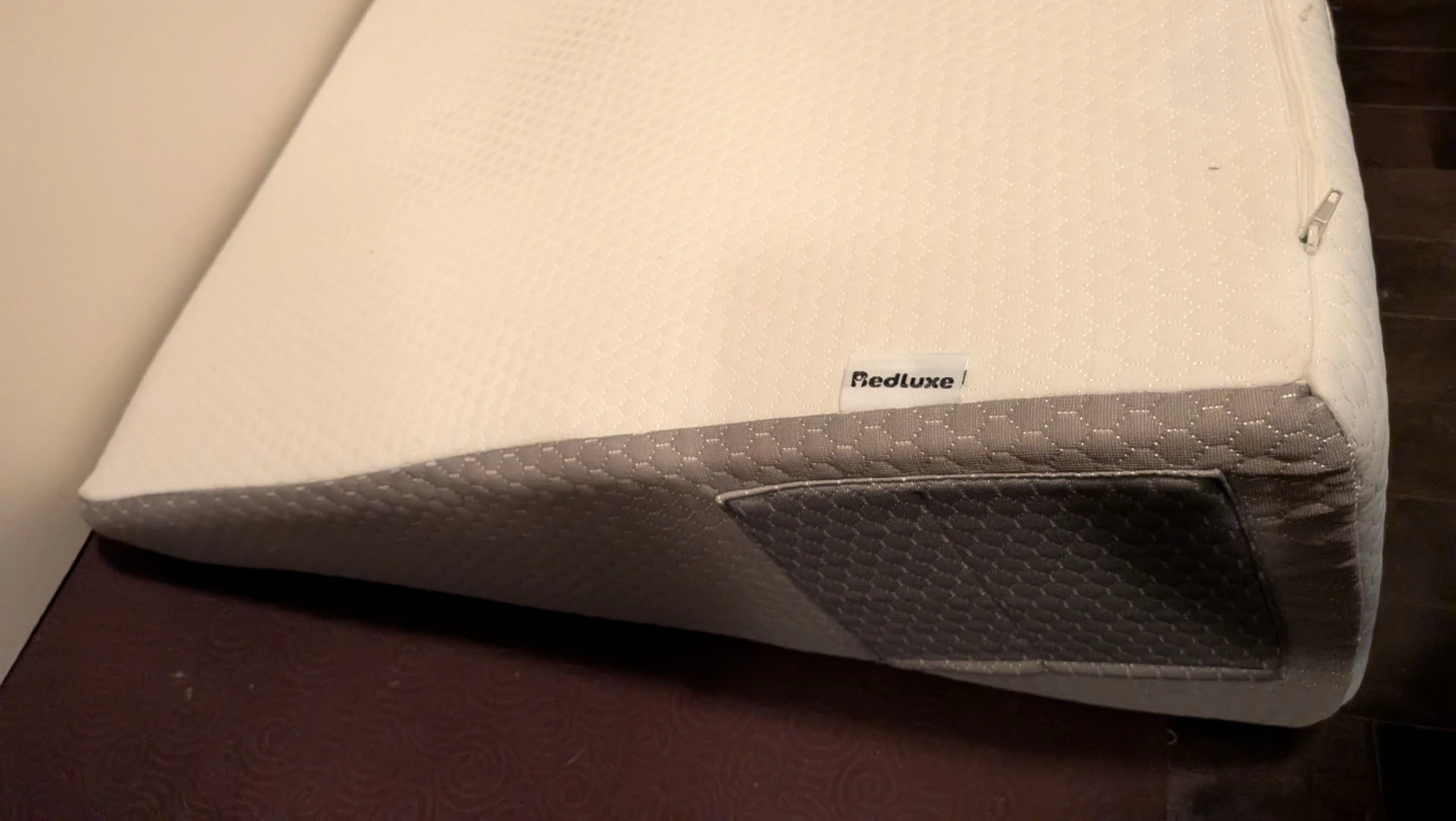 Bedluxe Memory Foam Bed Wedge Pillow - photo 3