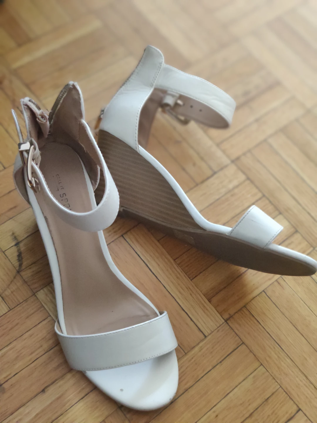 White Spring Wedge Sandals - photo 2