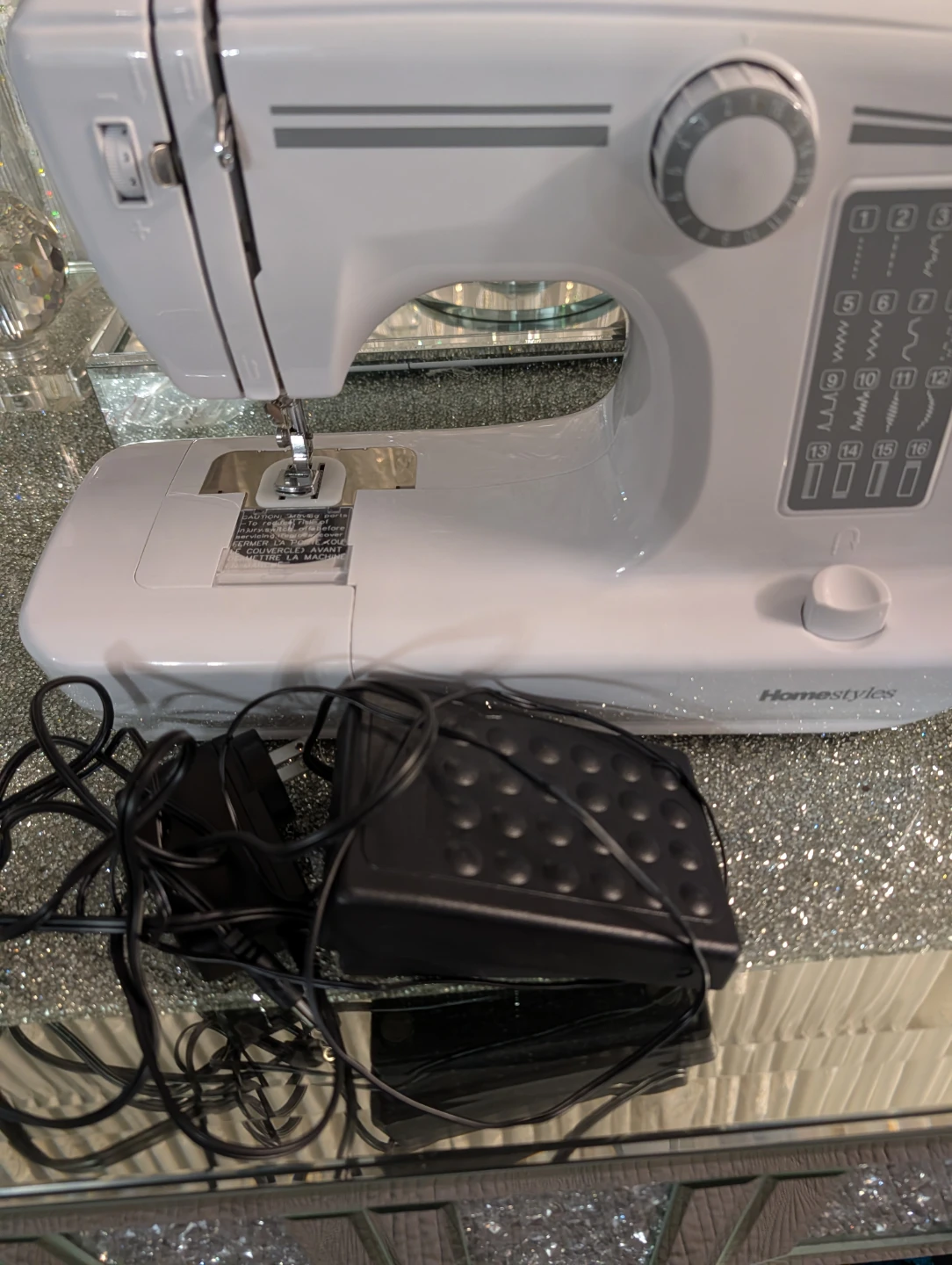 White Homestyles Sewing Machine