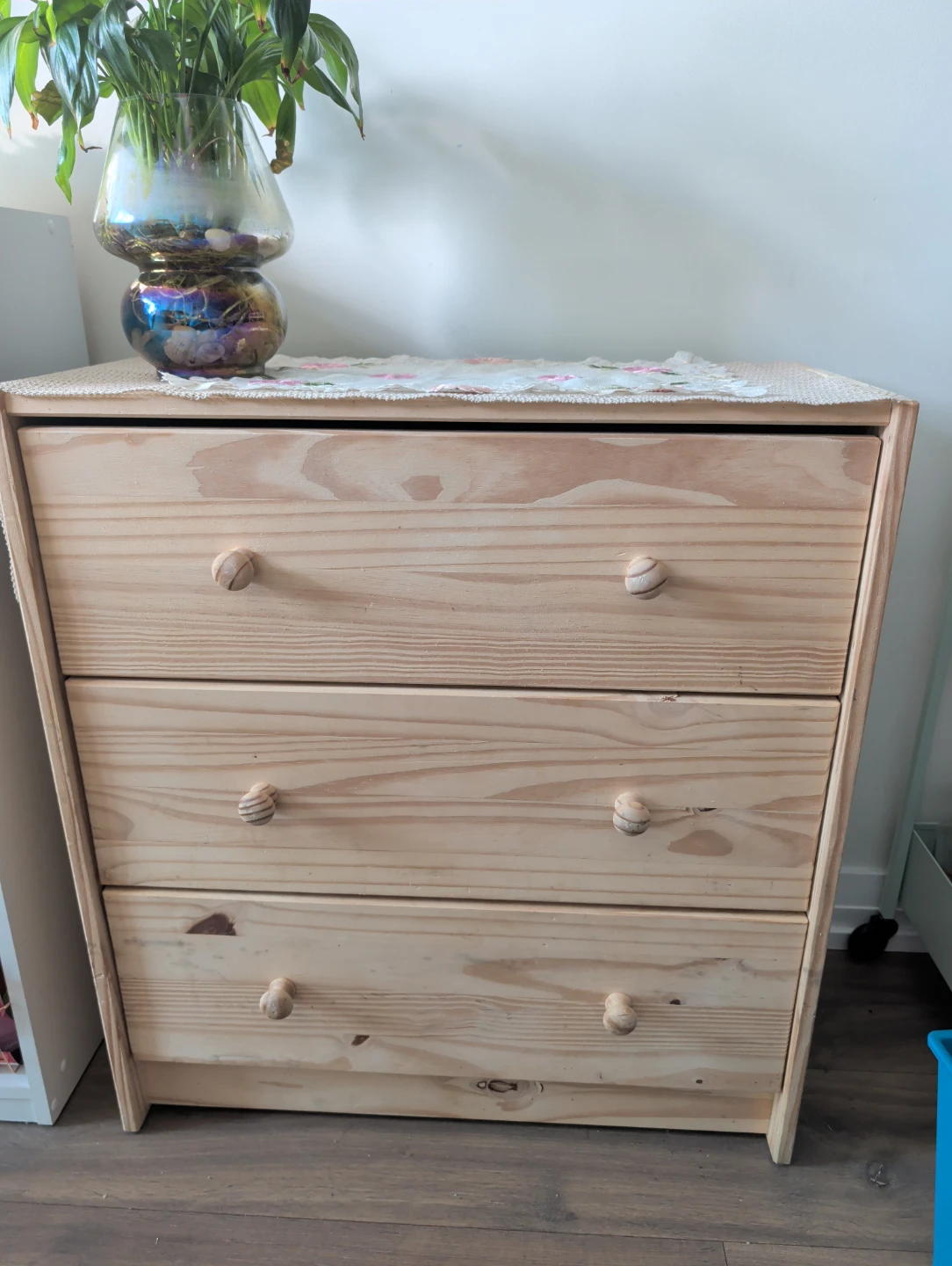 Pine Wood 3-Drawer Dresser