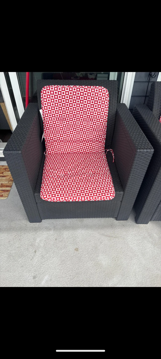 Set of 2 Black Wicker Armchairs with Red & White Cushions - photo 3