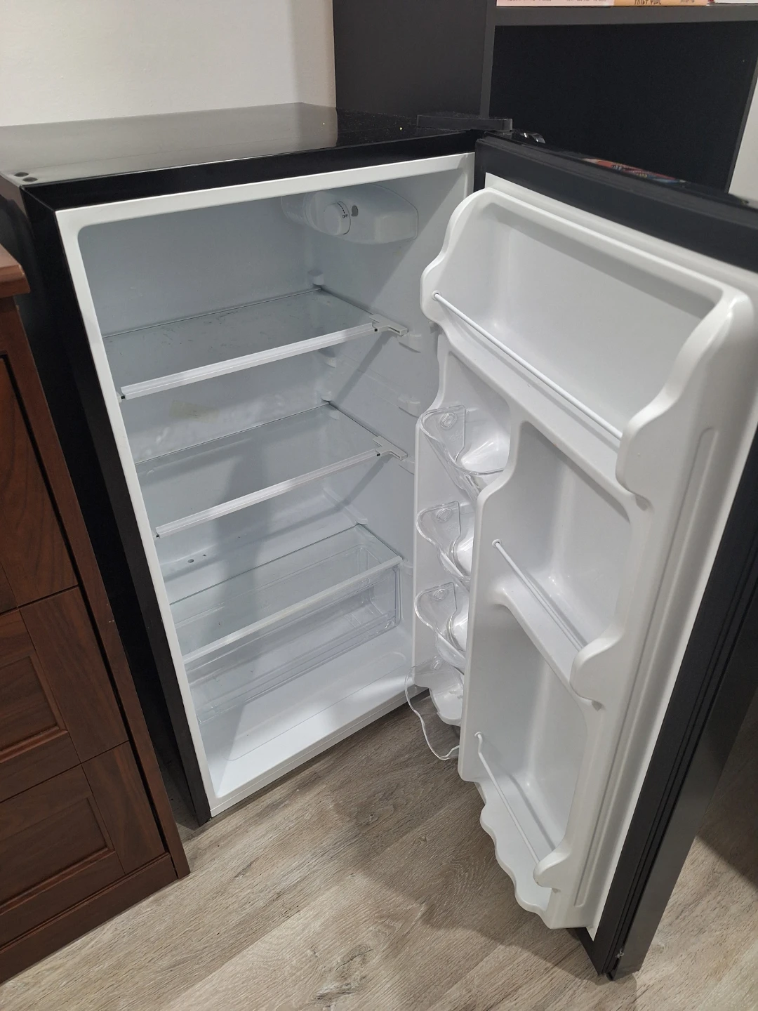 Insignia Mini Fridge - Black