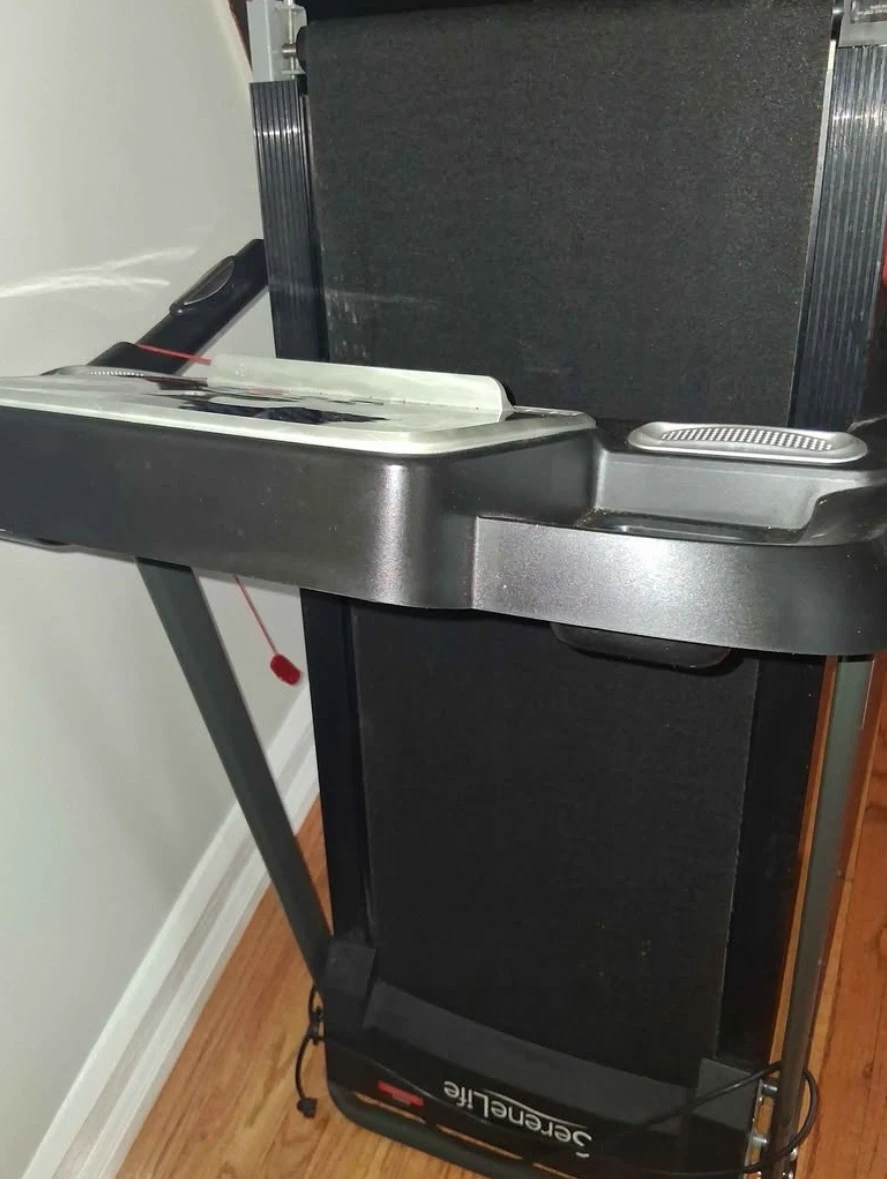SereneLife Treadmill foldable - photo 4