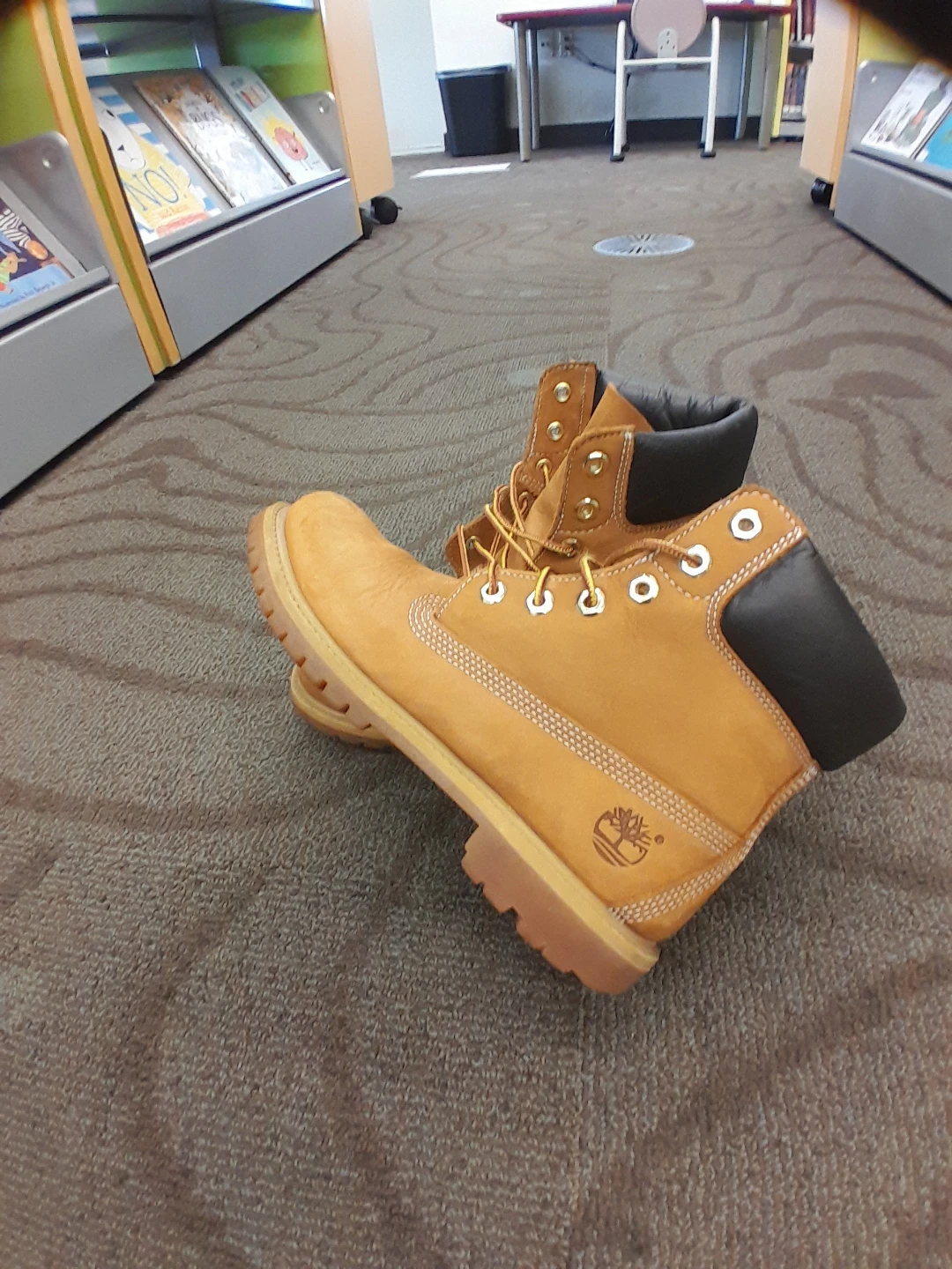 Timberland Classic Waterproof Boots Men's Size 8
