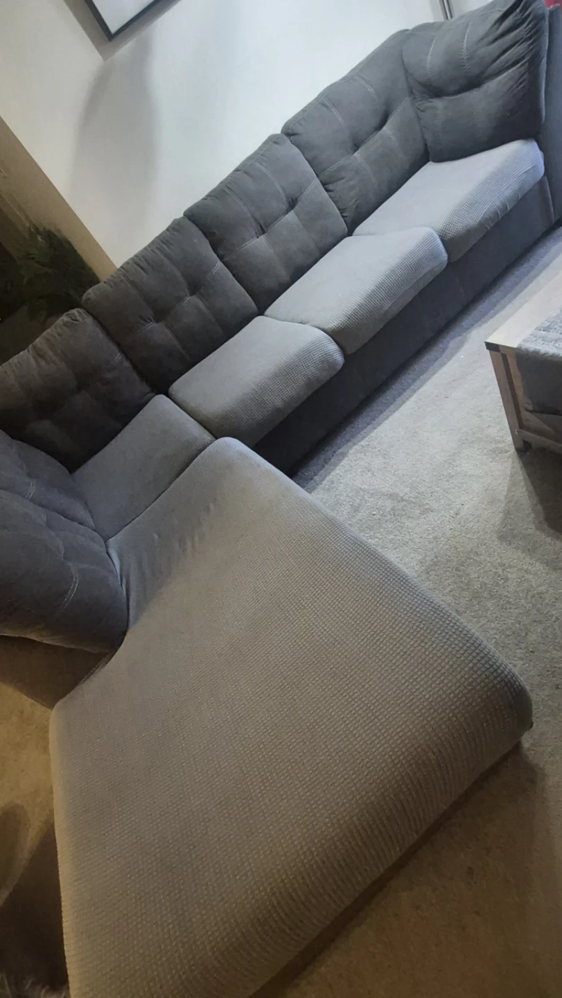 Sectional couch - photo 4