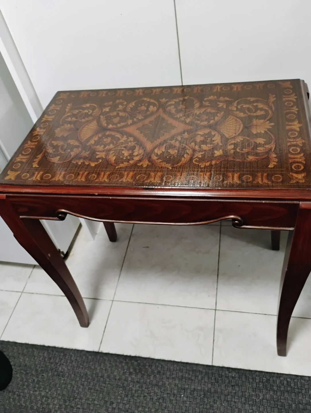 Antique Style Side Table with Ornate Faux LeatherTop