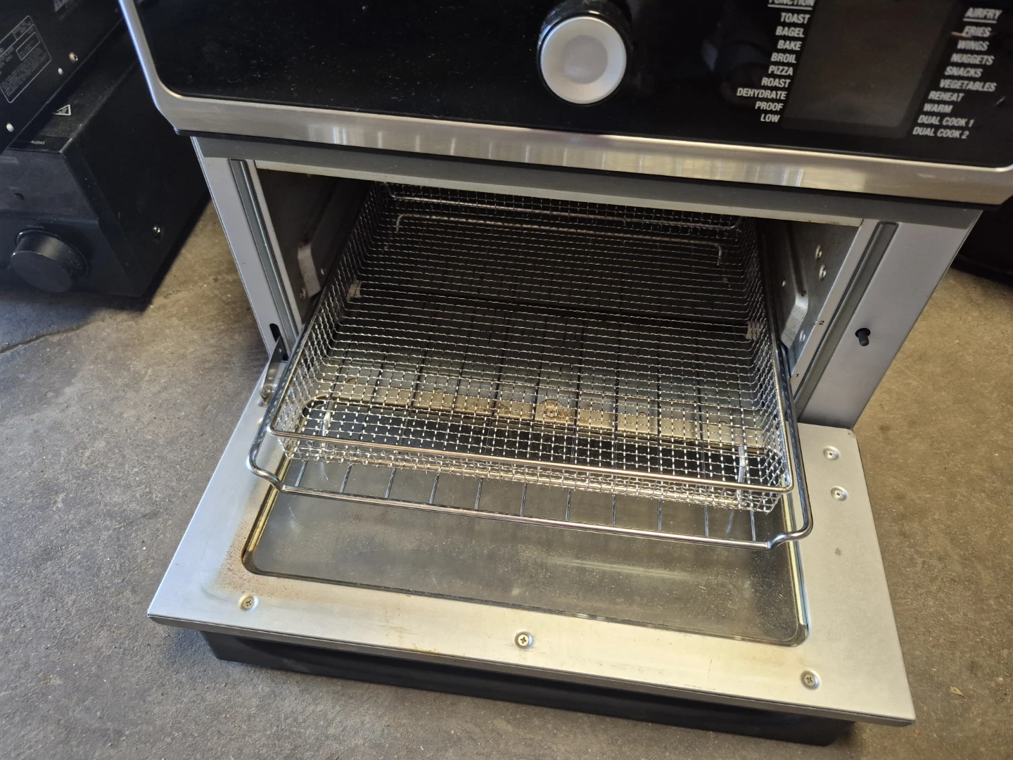 Cuisinart TOA-130PC3 Air Fryer Toaster Oven - photo 2