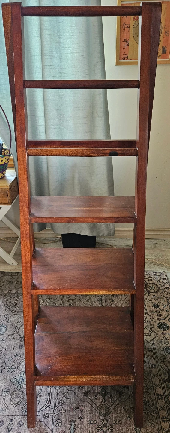 Wooden Ladder Shelf